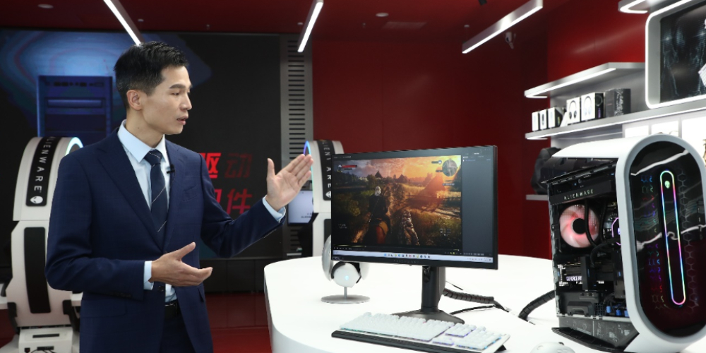 ALIENWARE外星人發(fā)布500Hz游戲顯示器